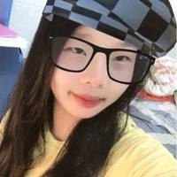 KHÁNH LINH