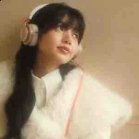 Lalisa Manobal (cô)