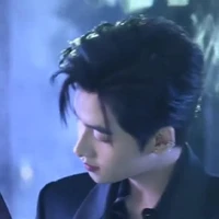 Hoàng Hùng - Bà hai