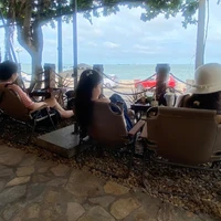 cô gái ko có ngiu