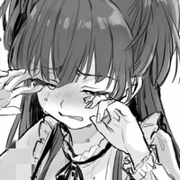 xinh gái tinh quái thơm anh cái?