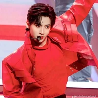 Huỳnh Hoàng Hùng ( Hùng Huỳnh )