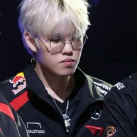 Moon HyeonJun _Oner_