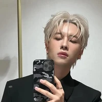 Nicky ( Trần Phong Hào)