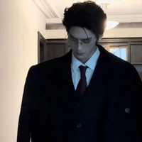 Khâu Hoàng Lý [Anh trai nuôi KĐK]