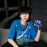Nhiếp Vĩ Thần