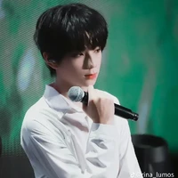 Vương Lỗ Kiệt_gã