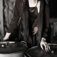 #Hoa (hầu)
