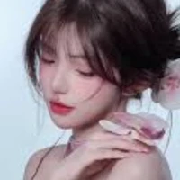 Gia Ninh Kiều/ở thế giới thực