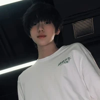 Nghiếp Vĩ Thần