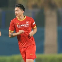 Văn Hậu