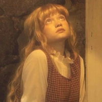 Sylvie Yise Laurenza