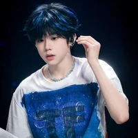 Trần Dịch Hằng - hắn