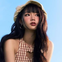Nguyễn Lê Ngọc Ánh Sáng_Aza
