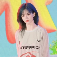 Bách Hân Dư 