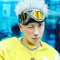 Trần Phong Hào( Nicky) 