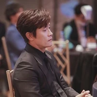 nghiện Lee B.H giai đoạn cuối 