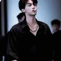 Hoàng Minh Quân (atrai nu9)