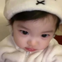 Nhỏ nghiện bánh tráng 😏