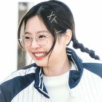 Kim Jennie - Nàng