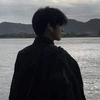 Park WooJin/Hắn/