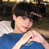 con t/g này mee thái ngân và jsol