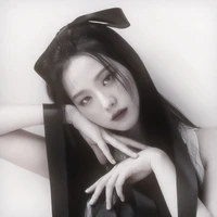 Kim Jisoo •cô•