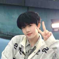 Trương Hàm Thuỵ 