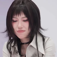 Kao là cái con đàn bà vt truyện này=))