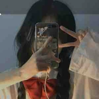 Em gái qh ( con chép bài qh)