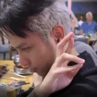 Bé Mều🐱(Lê Trường Sơn)