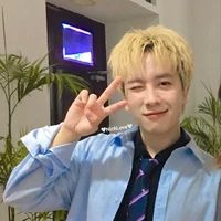 Phong Hào ( Nicky )