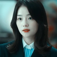 Giáo viên lớp A - quý cô Herlmes