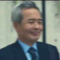 Nghị sĩ Lee