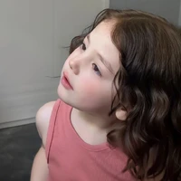 Gia Cát Đan Linh_ Isabella