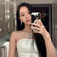 kim jisoo