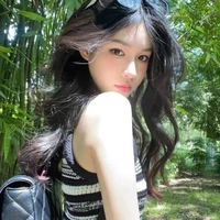 Hứa Kim Oanh • Linnie Oni