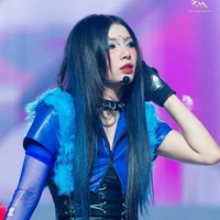 Trần Thảo Linh-Lyhan(cô)