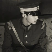 TRÌ MẶC- CẢNH SÁT