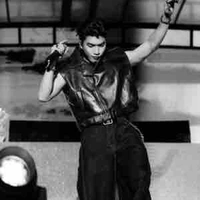 Trần Minh Hiếu - HIEUTHUHAI