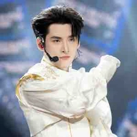 Huỳnh Hoàng Hùng-gem