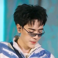 Quang hùng