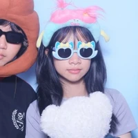 Nhỏ Tác Giả:))