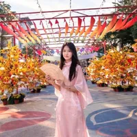 Tác giả thích cai dù