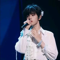 Vương Lỗ Kiệt - hắn