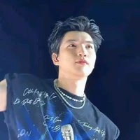 Minh Hiếu(HIEUTHUHAI)