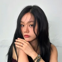 Lee hyeri ( cô)