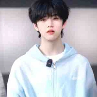 Trương Hàm Thụy