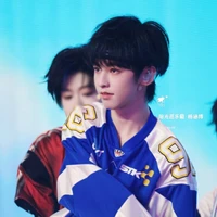 Dương Hàm Bác