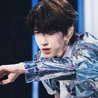 Tả Kỳ Hàm_cậu